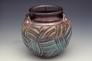 Round Carved Line Green & Plum